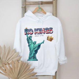 Statue of Liberty No Kings Since 1776 Patriotic Sweatshirt