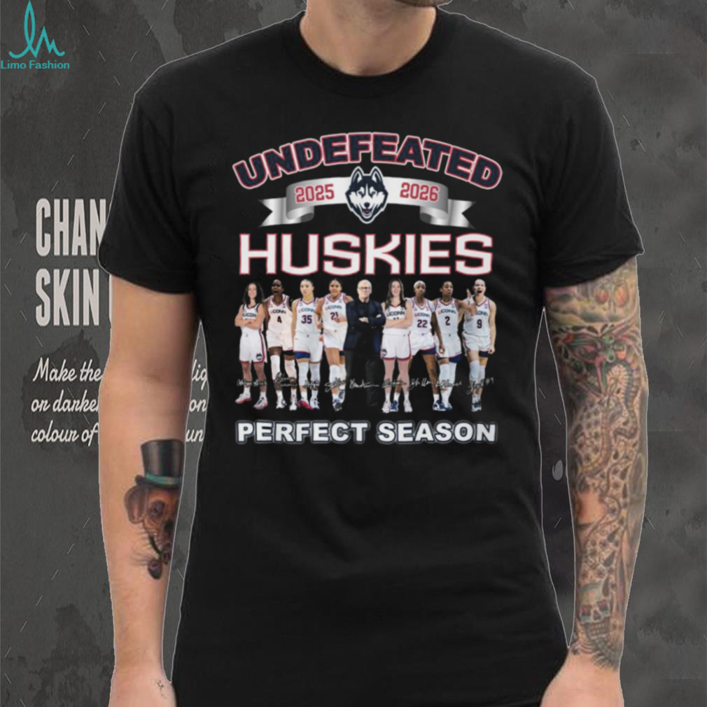 UConn Huskies Women’s Basketball Undefeated Perfect Season 2025 2026 T Shirt UConn Huskies Women’s Basketball Undefeated Perfect Season 2025 2026 T Shirt