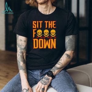 Sit The F Down Baseball Skull and Crossbones Pirate Sports Slogan Men T Shirt
