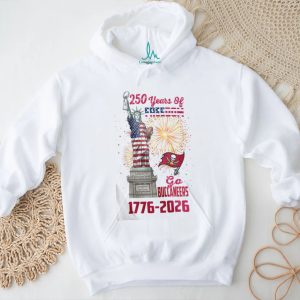 Tampa Bay Buccaneers 250 Years of Freedom Statue of Liberty Fan T Shirt Tampa Bay Buccaneers 250 Years of Freedom Statue of Liberty Fan T Shirt