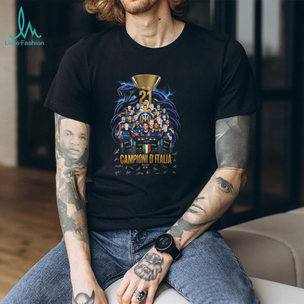 Campioni D Italia 21 Inter Milan Soccer Team Stadium Snake Gold T Shirt Campioni D Italia 21 Inter Milan Soccer Team Stadium Snake Gold T Shirt