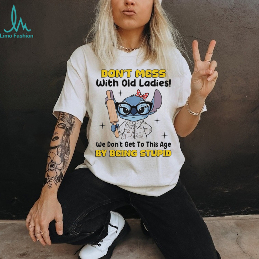 Don’t Mess With Old Ladies Funny Grandma Alien Character Shirt Don’t Mess With Old Ladies Funny Grandma Alien Character Shirt