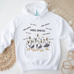 Mrs. Smith Funny Seagull Teacher Classroom Gift Cute Women's T Shirt