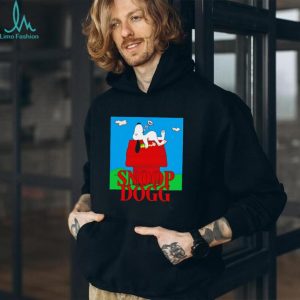 Snoop Dogg on rooftop graphic shirt