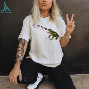 Yeet the rich frog graphic shirt Yeet the rich frog graphic shirt