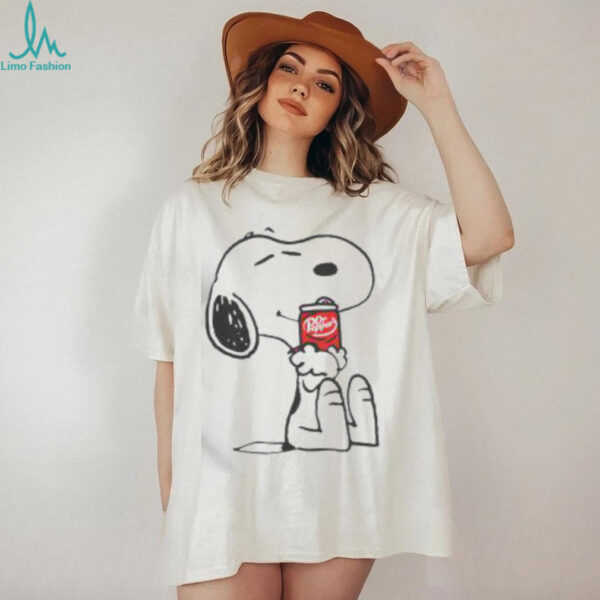 Cute Snoopy Hugs Dr Pepper T Shirt