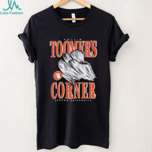 Official Auburn Tigers Rollin’ Toomer’s Corner Meet Me At College And Magnolia T shirts