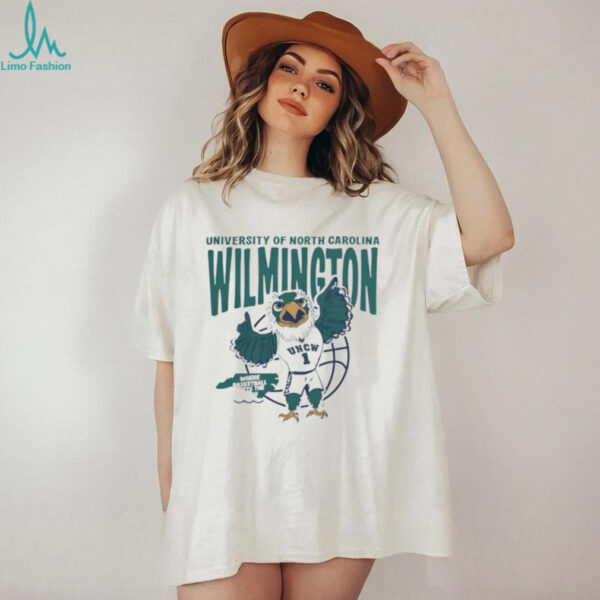 UNC Wilmington Seahawks Basketball University of North Carolina shirt