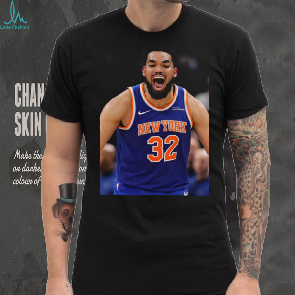 Knicks edge Pistons shirt Knicks edge Pistons shirt