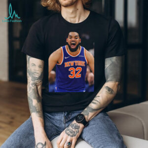 Knicks edge Pistons shirt