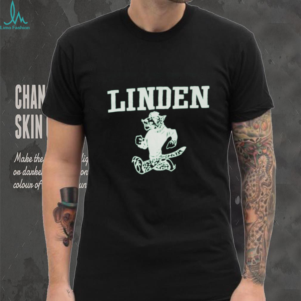 Vintage Linden Hanes T Shirt (1990s) Vintage Linden Hanes T Shirt (1990s)