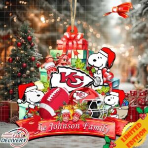 Kansas City Chiefs Snoopy And NFL Sport Ornament Personalized Your Family Name