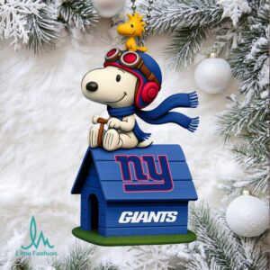 New York Giants Snoopy & Woodstock Doghouse Orn New York Giants Snoopy & Woodstock Doghouse Orn