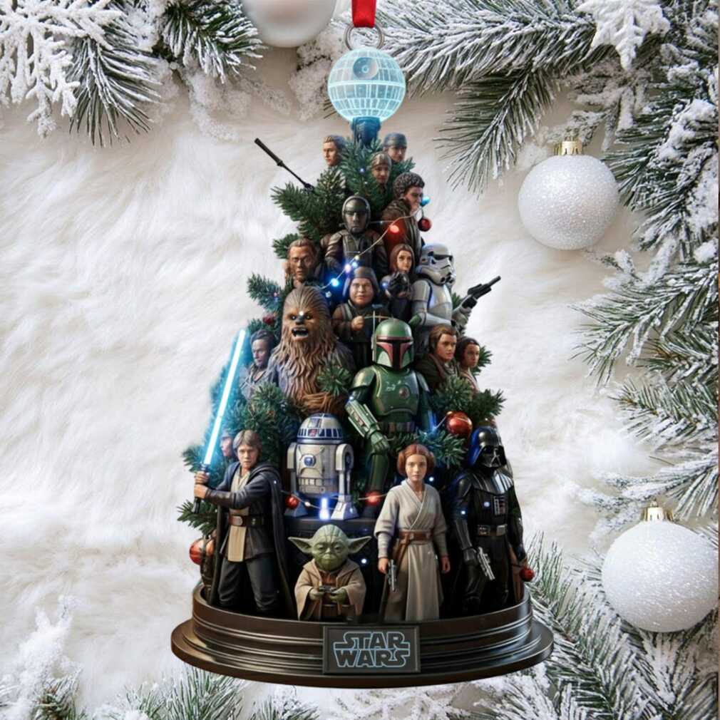 The Force is Strong With This Christmas Ornament The Force is Strong With This Christmas Ornament