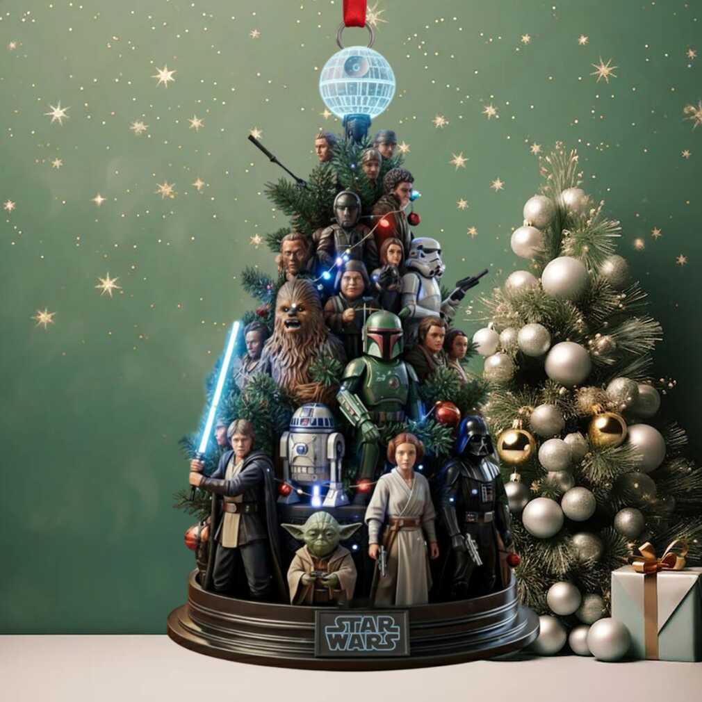The Force is Strong With This Christmas Ornament The Force is Strong With This Christmas Ornament