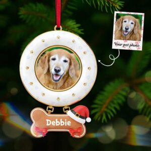 personalized Christmas ornament featuring a Golden Retriever personalized Christmas ornament featuring a Golden Retriever