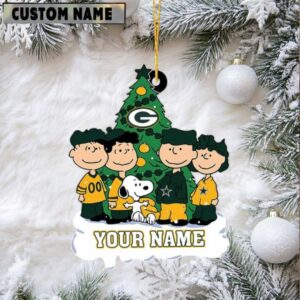 Custom Name NFL Green Bay Packers Peanuts Christmas Tree Decoration Ornament.jfif
