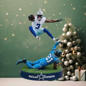 Dallas Cowboys NFL Action Pose Christmas Ornament