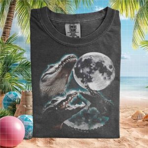 Alligator Moon Night Swamp Reptile Nature Vintage Style T Shirt