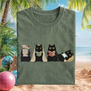 Black Cat Bookworm Reading Library Lover Animal Gift T Shirt