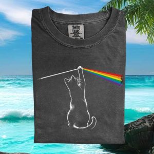 Cat Prism Rainbow Science Physics Cat Lover Graphic T Shirt