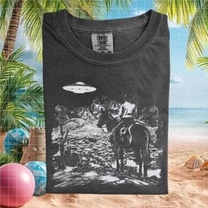 Cowboy Riding Horse UFO Abduction Western Sci Fi Graphic T Shirt