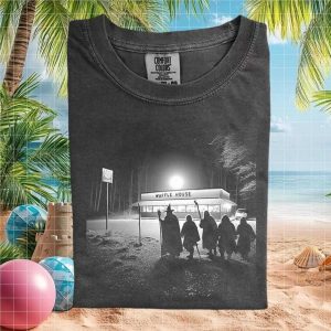 Fellowship Waffle House Night Scene Retro Vintage Style T Shirt