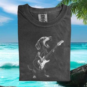 Funny Dachshund Rocker Guitarist Vintage Style T Shirt