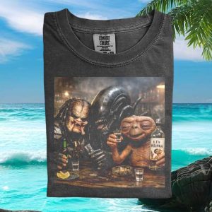 Predator Alien ET Drinking Alcohol Retro Graphic T Shirt