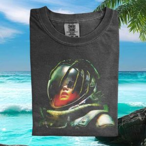Space Astronaut Helmet Retro Sci Fi Movie Graphic Unisex T Shirt