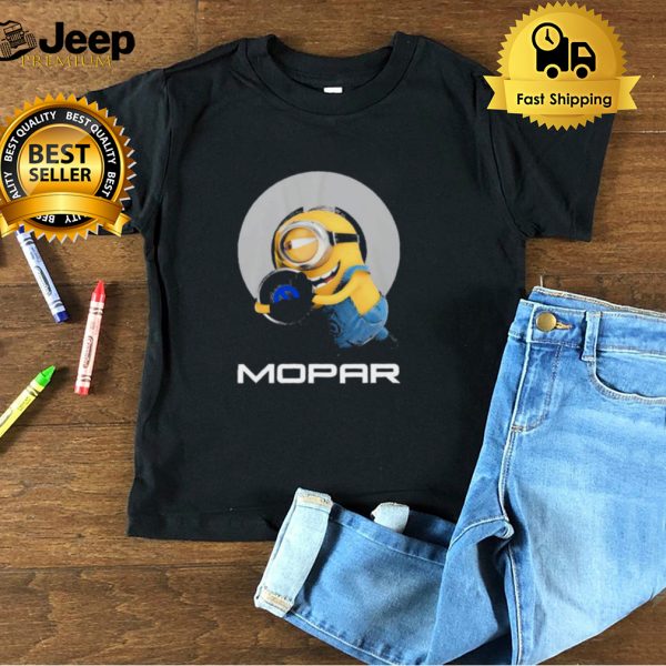 Minions hug Mopar logo shirt