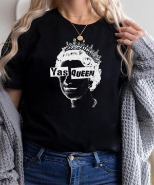 Yas Queen Elizabeth Of England London LGBT T shirt