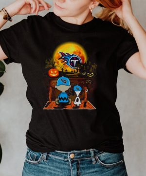 Snoopy and Charlie Brown Pumpkin Tennessee Titans Halloween Moon shirt