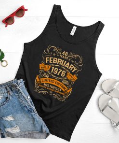 46 Year Old Vintage February 1976 Gift 46th Birthday Party Long Sleeve T Shirt