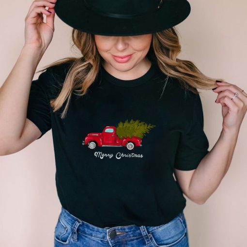 Vintage Wagon Christmas Tree on Car Xmas Vacation T Shirt