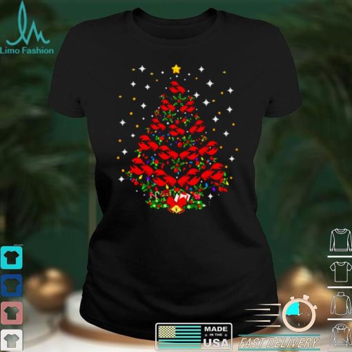 Crawfish pine tree merry christmas shirt