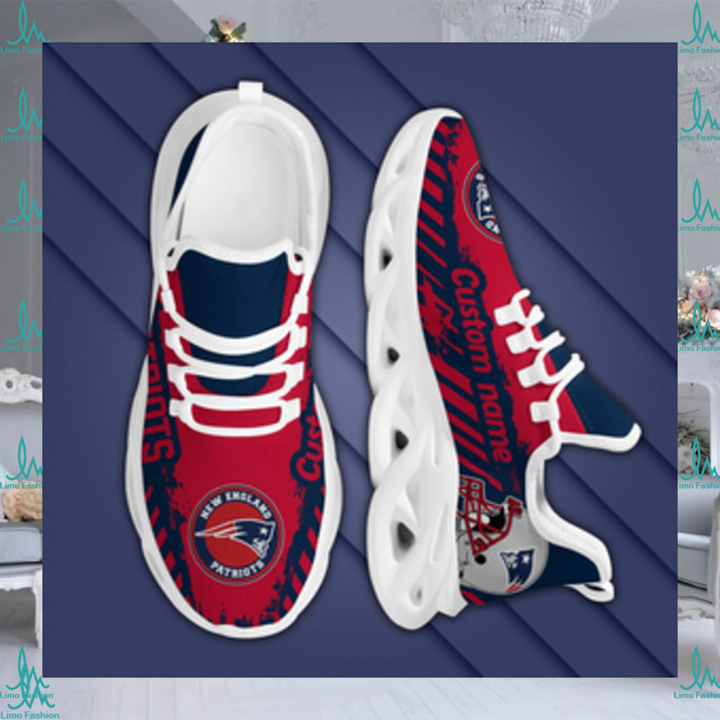 New England Patriots American NFL Football Team Helmet Logo Custom Name Personalized Men And Women Max Soul Sneakers Shoes For Fan