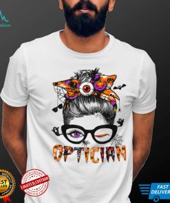 Optician Halloween Funny Optician Messy Bun Glasses T Shirt