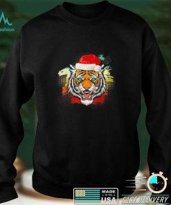 Tiger Gifts Woman Christmas Santa Hat Animal Lover Whisperer Shirt