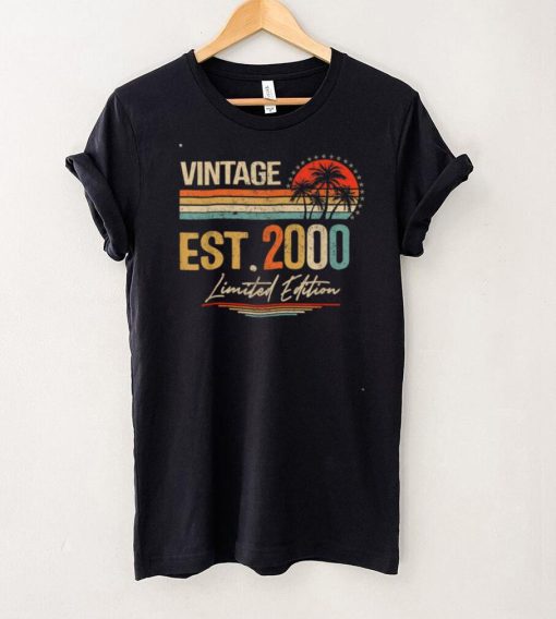22 Year Old Gifts Vintage EST 2000 Limited Edition 22nd BD T Shirt