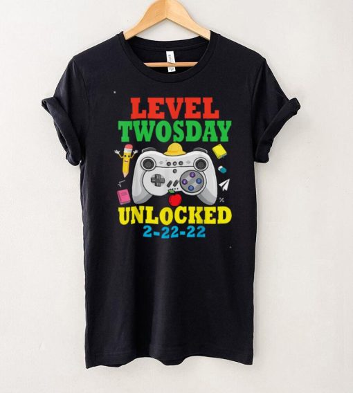 Level Twosday Unlocked 2 22 22 Gamer Twos Day 2022 Boys T Shirt Hoodie, Sweater shirt