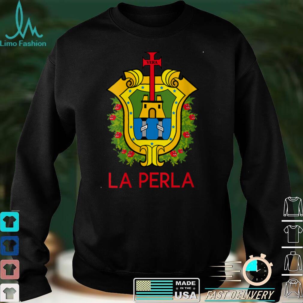 Womens La Perla Veracruz Estado De Mexico Escudo Eagle Aguila V Neck T Shirt Shirt