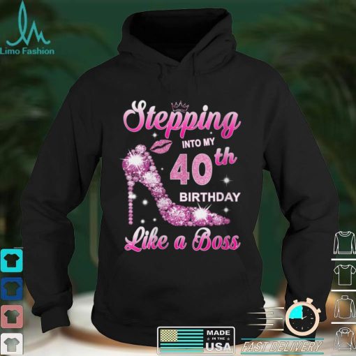 Womens Stepping Into My 40 Birthday Like A Queen 40 Year Old Gifts V Neck T Shirt Shirt
