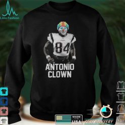 Antonio Clown Brown shirt