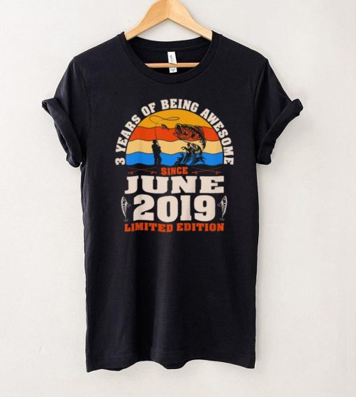 Kids Vintage June 2019   3 Year Old Fishing Lovers 3rd Birthday T Shirt