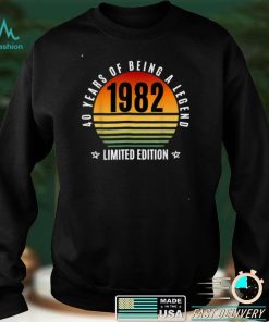 40 Year Old Gifts Retro 1982 Limited Edition 40th Birthday T Shirt