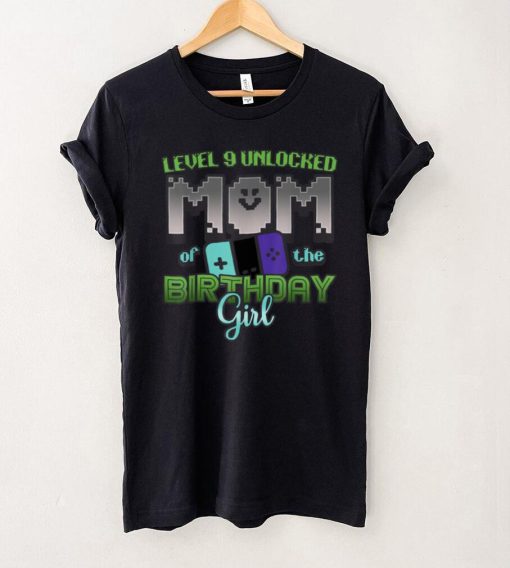 Gamer Mom of the Birthday Girl Level 9 Unlocked T Shirt tee