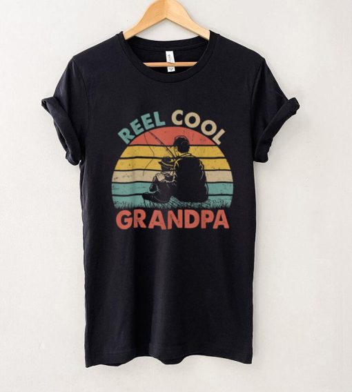Mens Reel Cool Grandpa   Fathers Day Fishing For Dad or Grandpa T Shirt