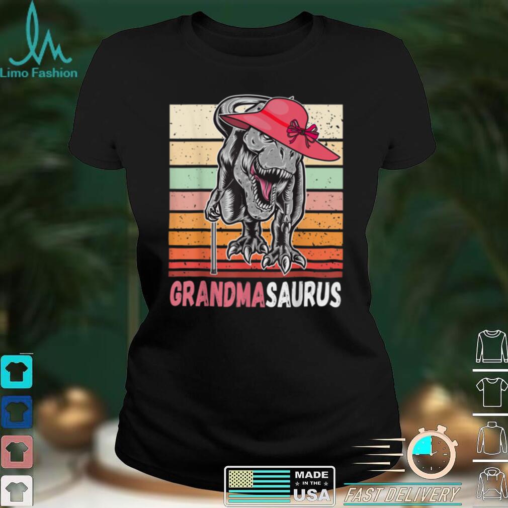 Vintage Grandmasaurus T Rex Graphic Humor In Mothers Day T Shirt