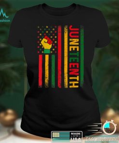 Juneteenth Fist USA Flag June 1865 African American Mens Boy T Shirt